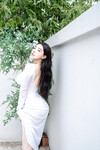 Album: Sự Quyến Rũ Quý Phái Với Chiếc Đầm Trắng Tinh Khiết