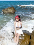 Mẹ dâm và con gái sexy