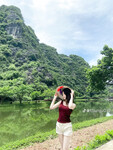Nhờ anh em lột hộ