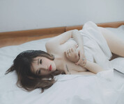 TỔNG HỢP CÁC EM XINH NUDE  (669)