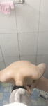 Vú to lồn nhiều nước