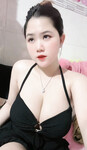 Em gái xinh Thảo Hiền show vú quá to của mình