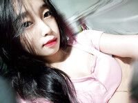 ngắm mặt em xinh đi ạ