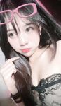 Xem ngực inbox bé<3