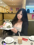 Gái xinh vú khủng