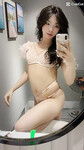 Khánh Linh 2k7 Xinh Gái Show Hàng