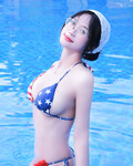 Nguyễn Hồng Nhung 2000